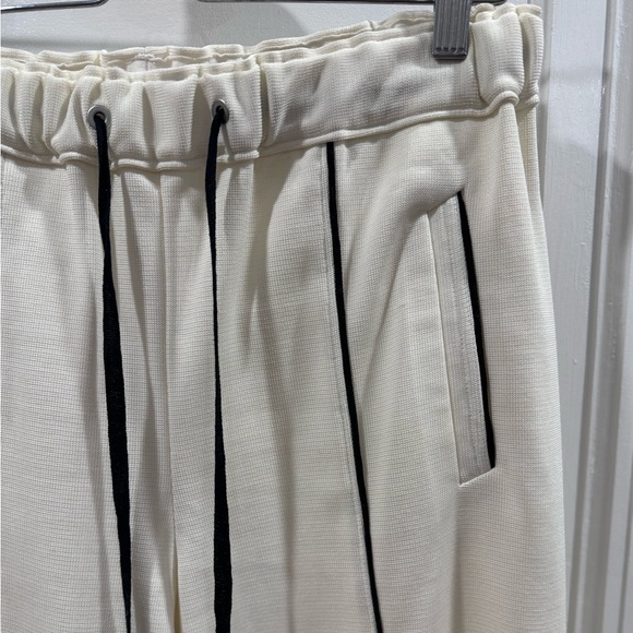 rag & bone, Size 4, women’s elastic waistband joggers. - Picture 2 of 7